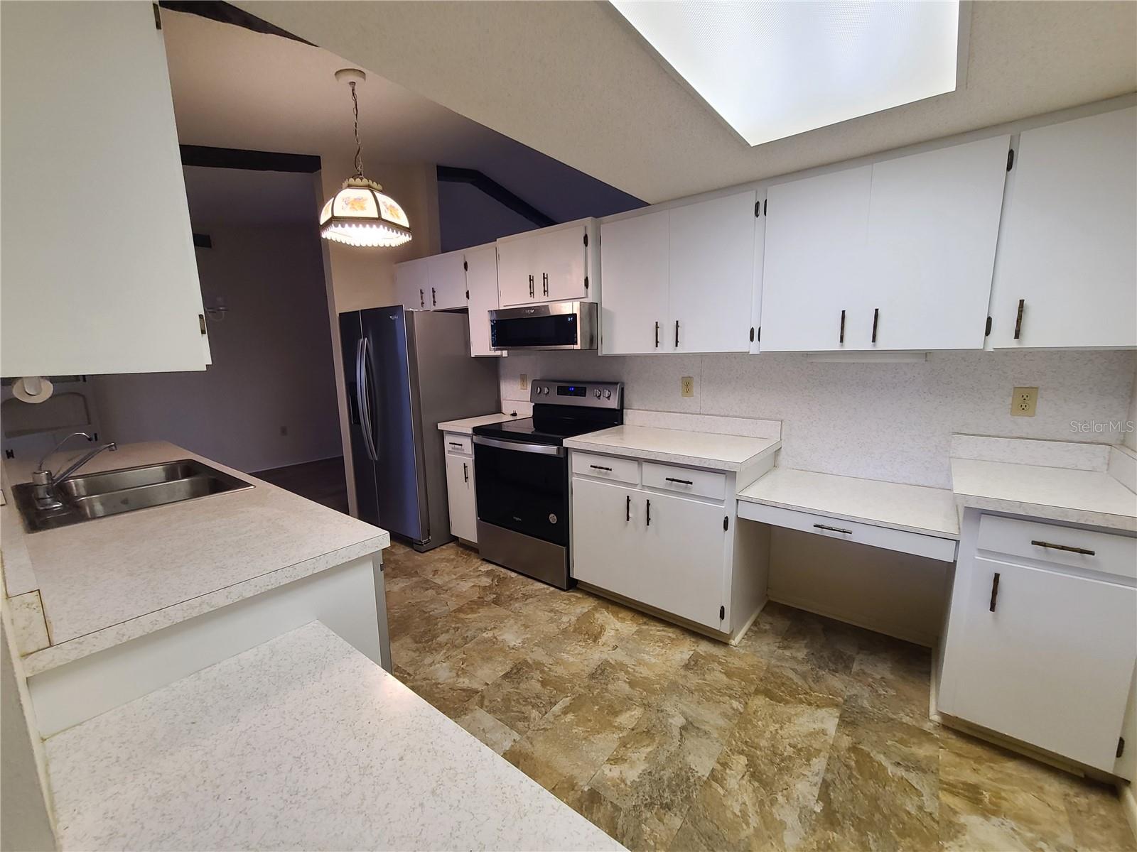 575 CONSTANCE RD, VENICE, FL, 34293