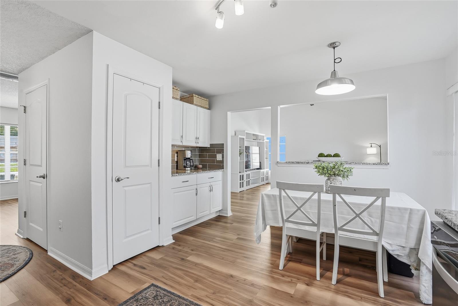 12212 WILDBROOK DR, RIVERVIEW, FL, 33569