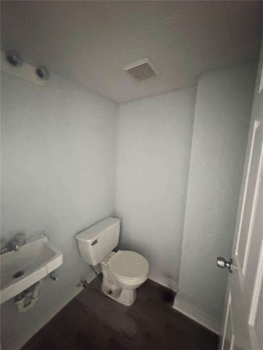 704 CORDOVA DR #6, ORLANDO, FL, 32804