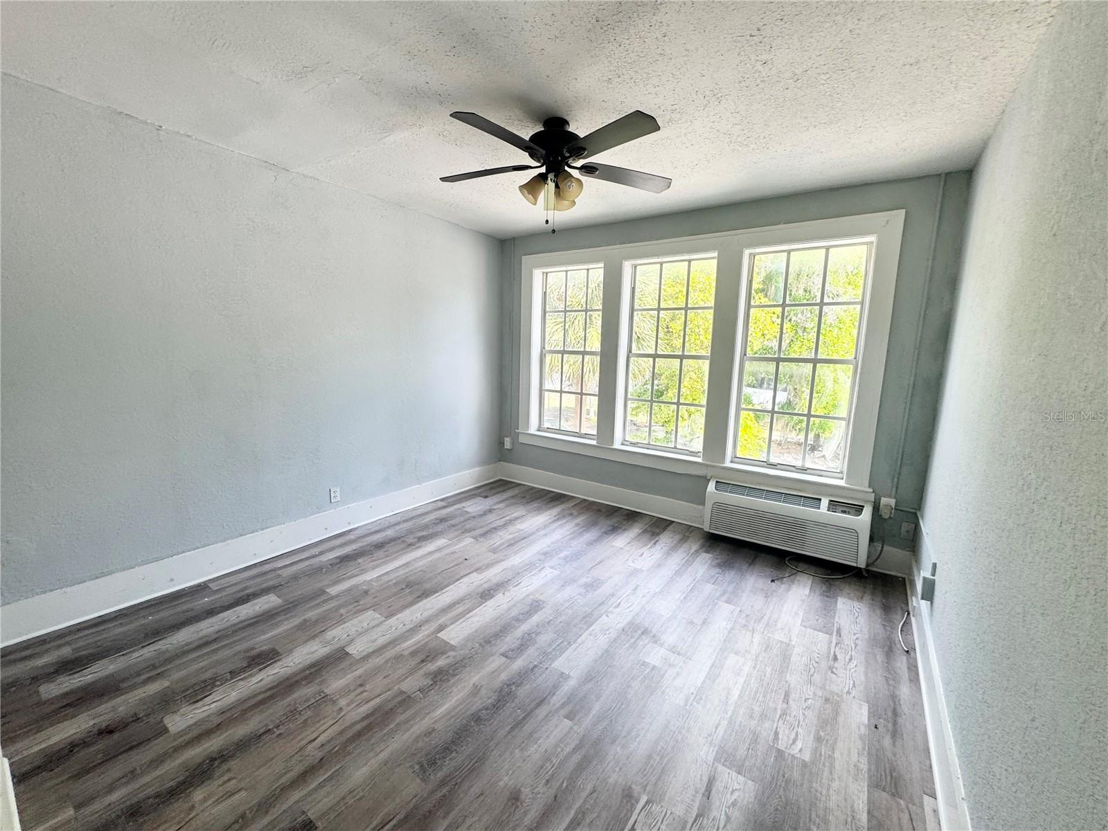 704 CORDOVA DR #6, ORLANDO, FL, 32804