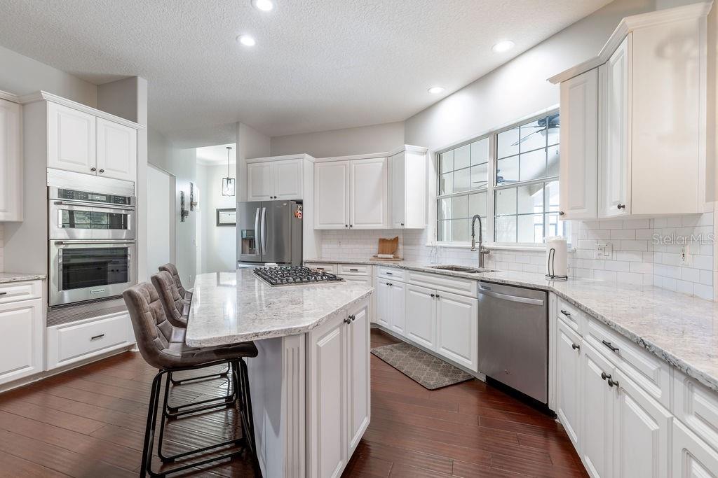 34041 VALENCIA DR, LEESBURG, FL, 34788