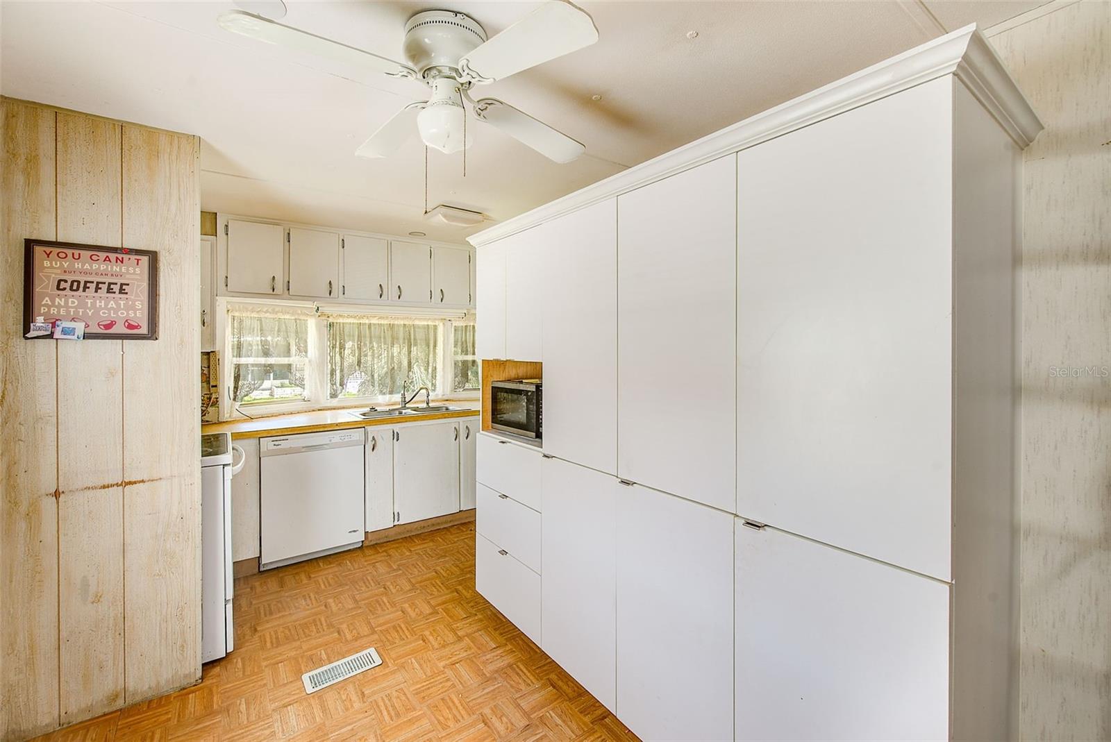 4551 ORANGE BLOSSOM DR, ZEPHYRHILLS, FL, 33542