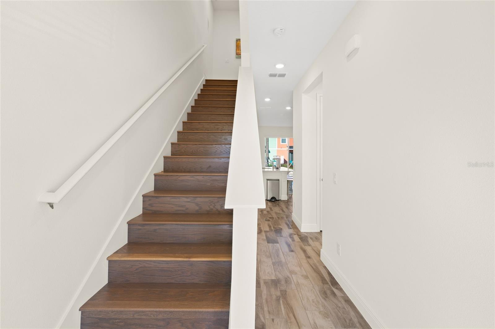 8205 SURF ST, KISSIMMEE, FL, 34747