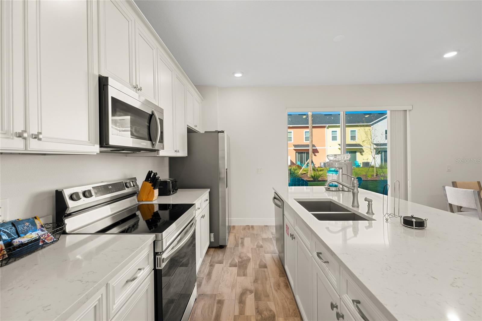 8205 SURF ST, KISSIMMEE, FL, 34747