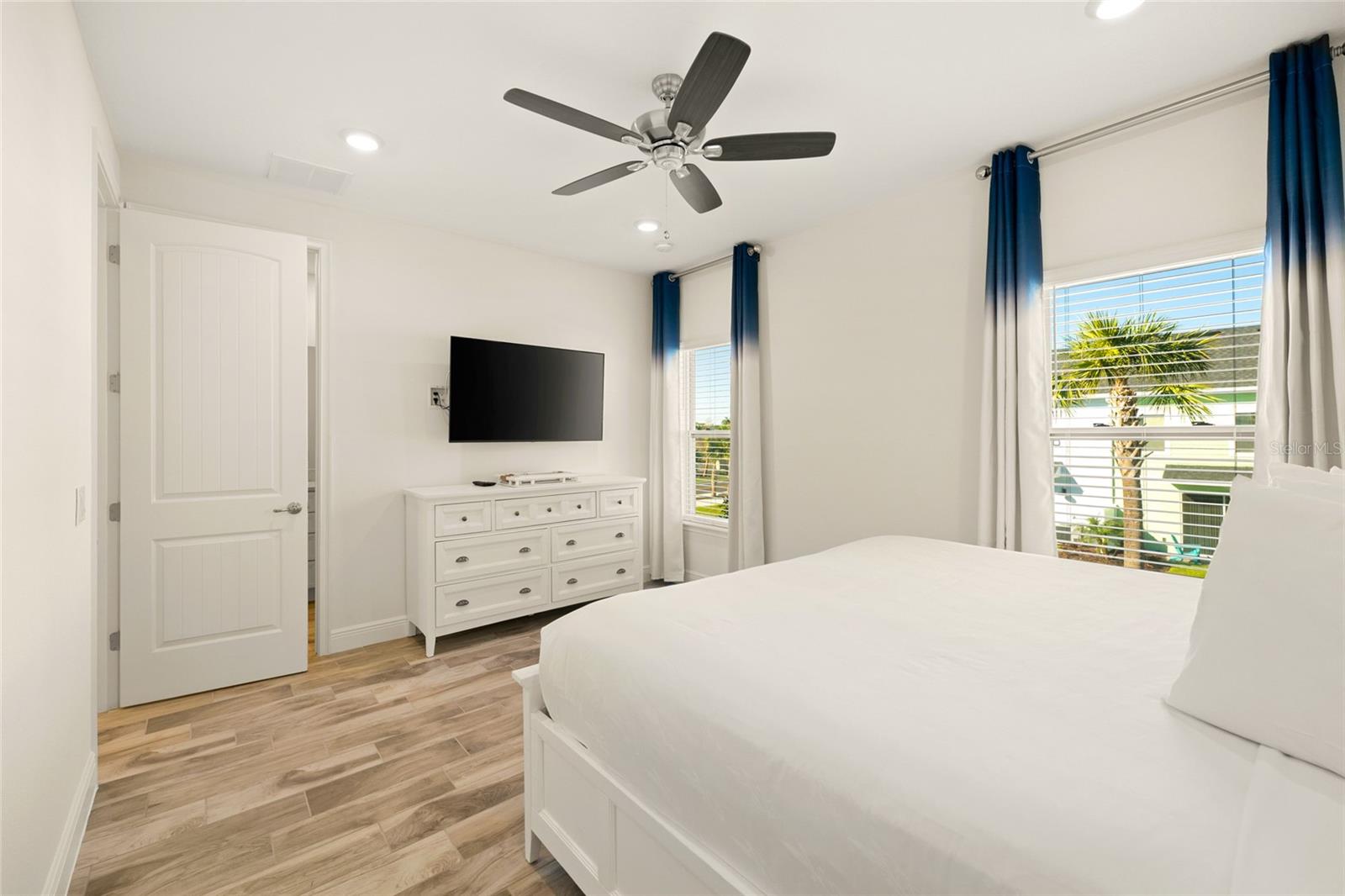 8205 SURF ST, KISSIMMEE, FL, 34747