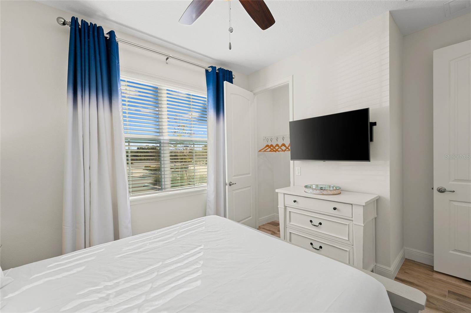 8205 SURF ST, KISSIMMEE, FL, 34747