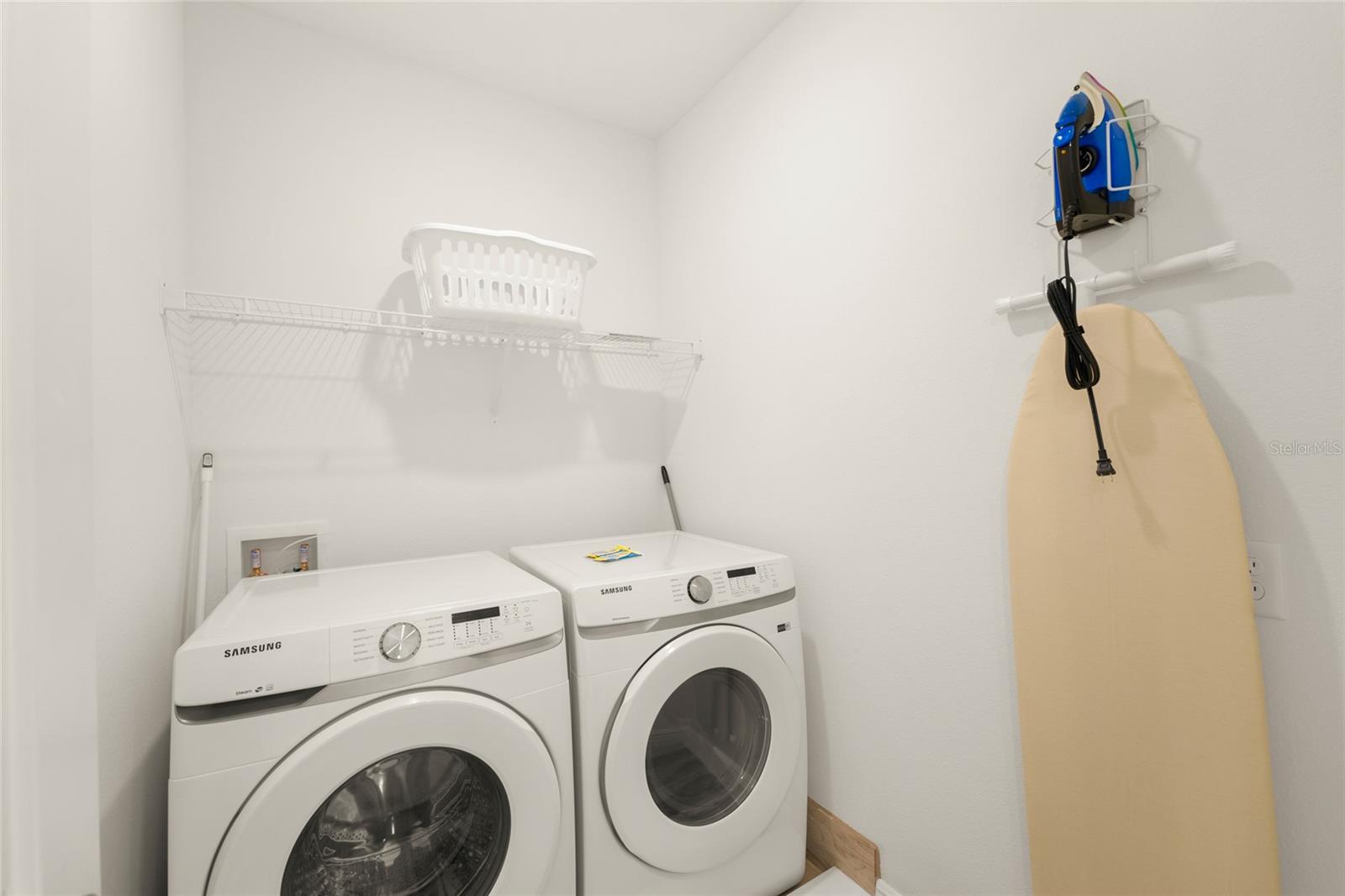 8205 SURF ST, KISSIMMEE, FL, 34747