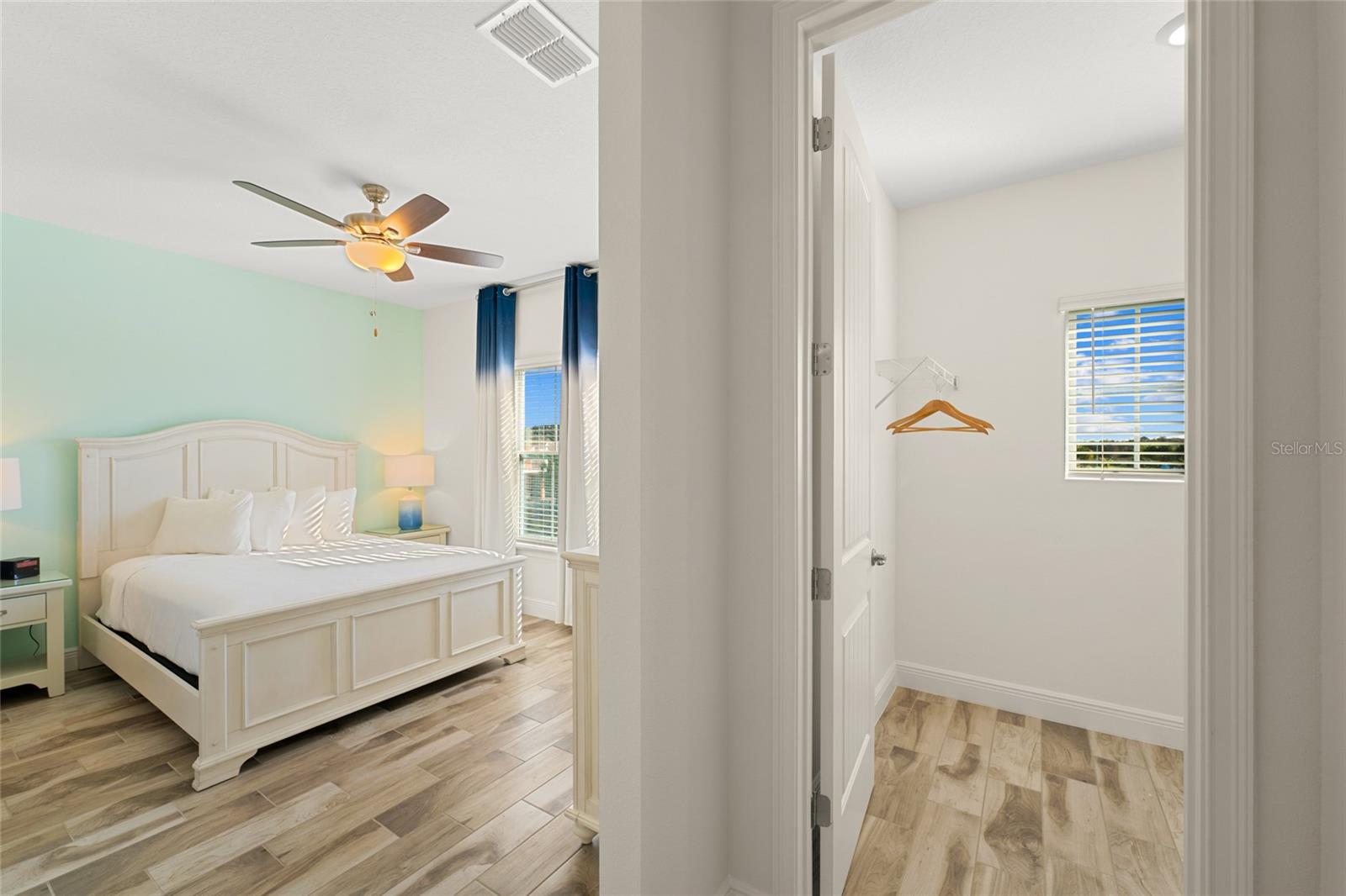 8205 SURF ST, KISSIMMEE, FL, 34747