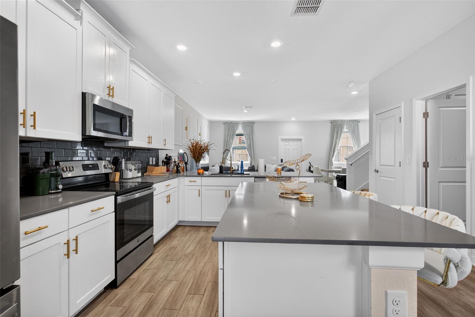 3025 ELLA WAY, ST CLOUD, FL, 34771