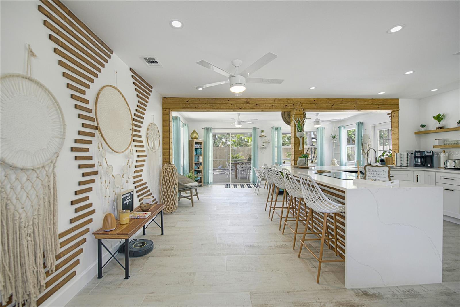 2436 CONSTITUTION BLVD, SARASOTA, FL, 34231