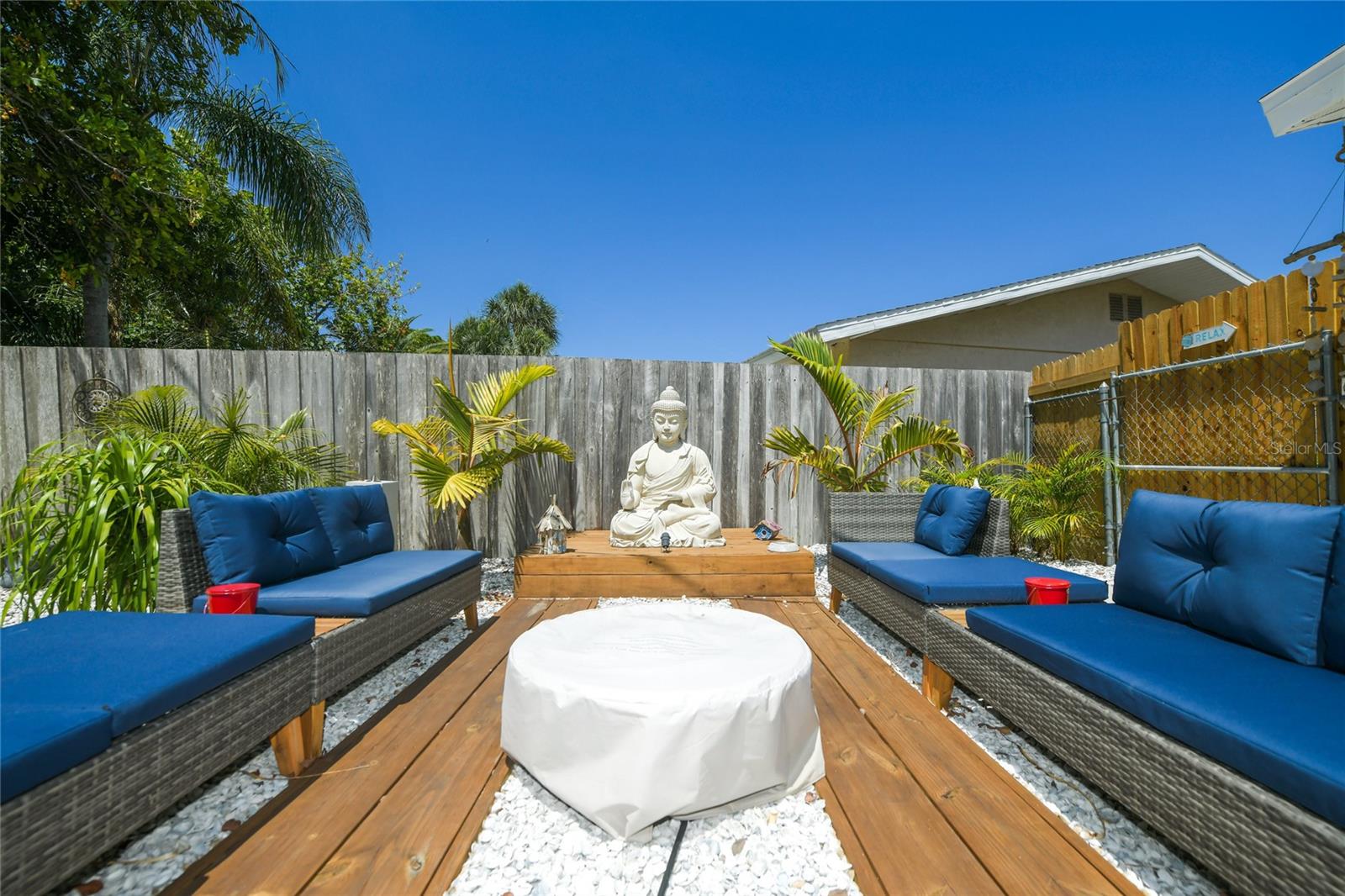 2436 CONSTITUTION BLVD, SARASOTA, FL, 34231