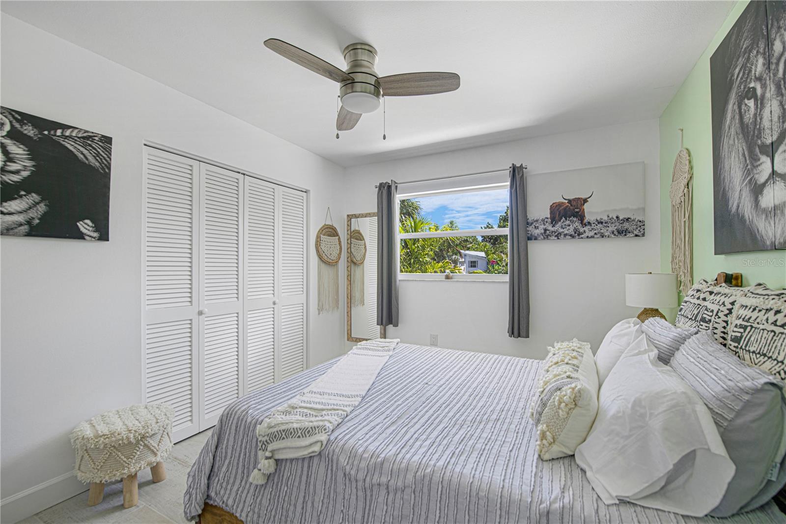 2436 CONSTITUTION BLVD, SARASOTA, FL, 34231