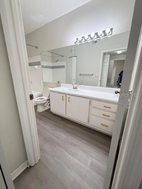 5620 PINNACLE HEIGHTS CIR #202, TAMPA, FL, 33624