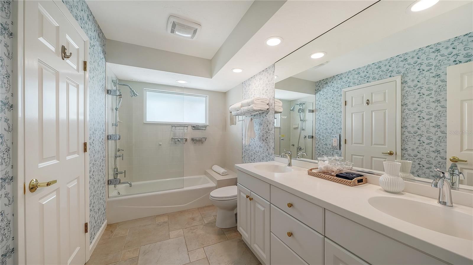 476 MEADOW LARK DR, SARASOTA, FL, 34236