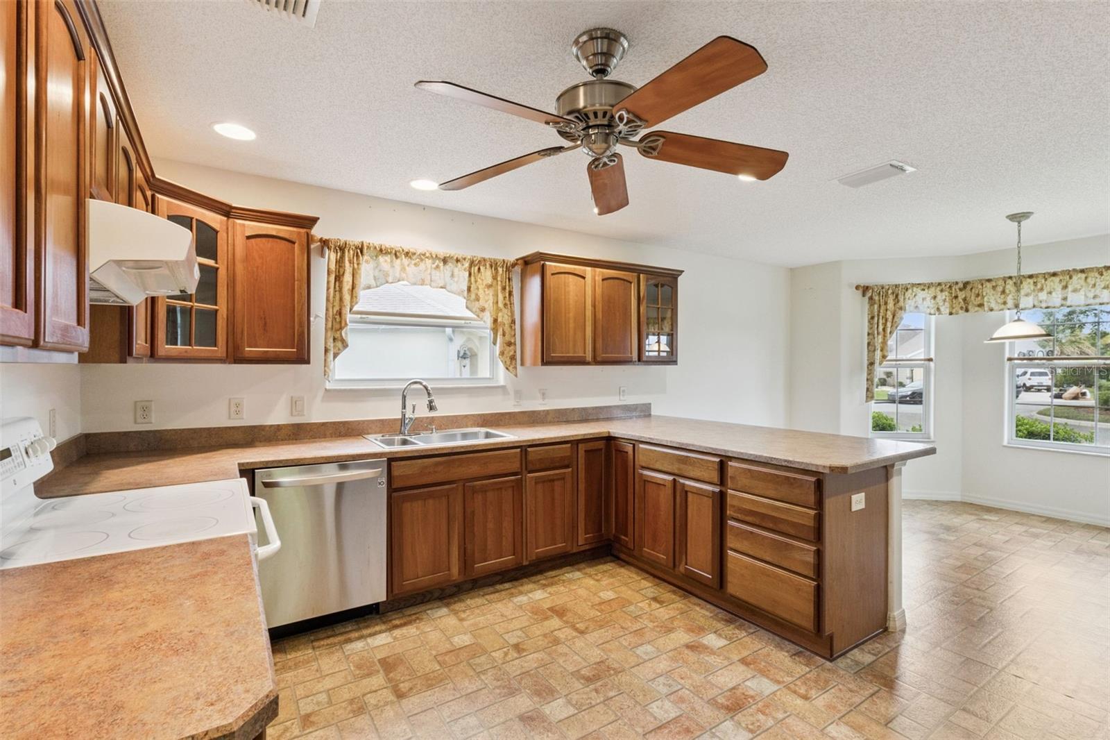 2039 TYNTE TER, THE VILLAGES, FL, 32162