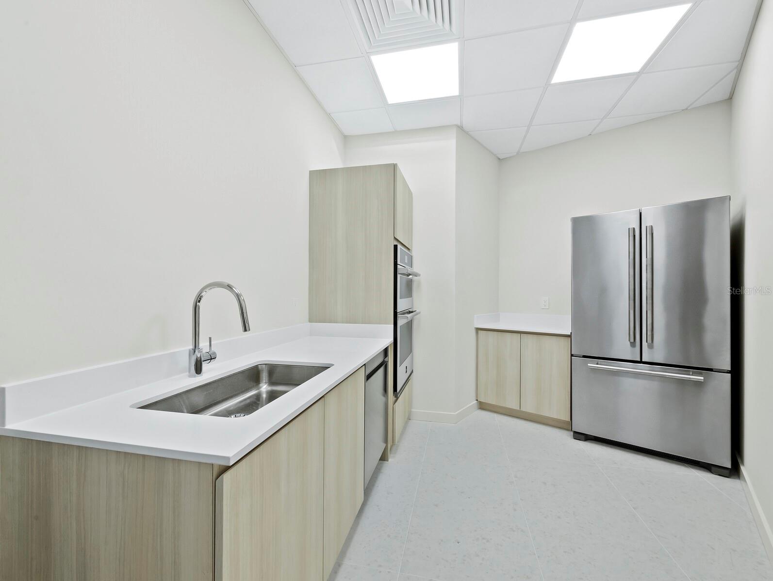 301 QUAY COMMONS #1003, SARASOTA, FL, 34236