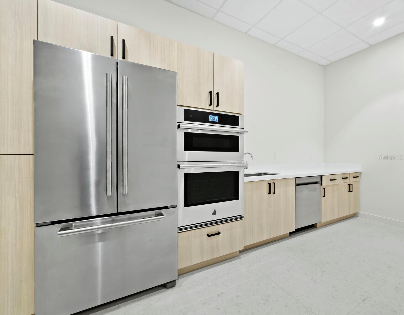 301 QUAY COMMONS #1003, SARASOTA, FL, 34236