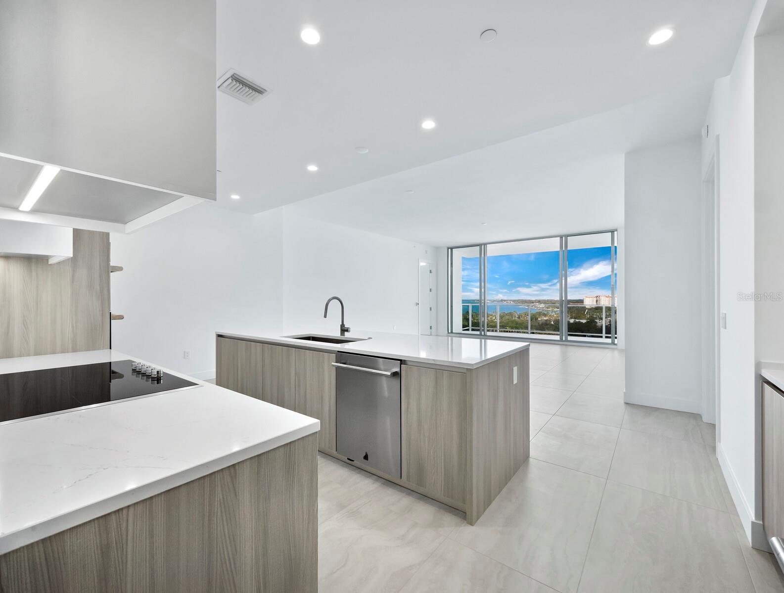 301 QUAY COMMONS #1003, SARASOTA, FL, 34236