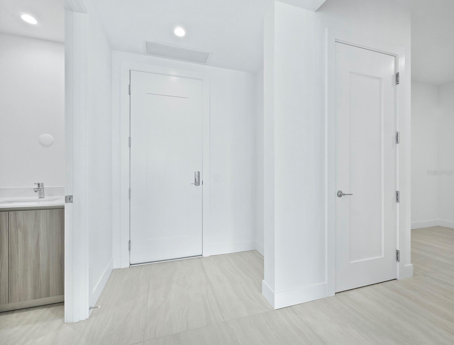 301 QUAY COMMONS #1003, SARASOTA, FL, 34236