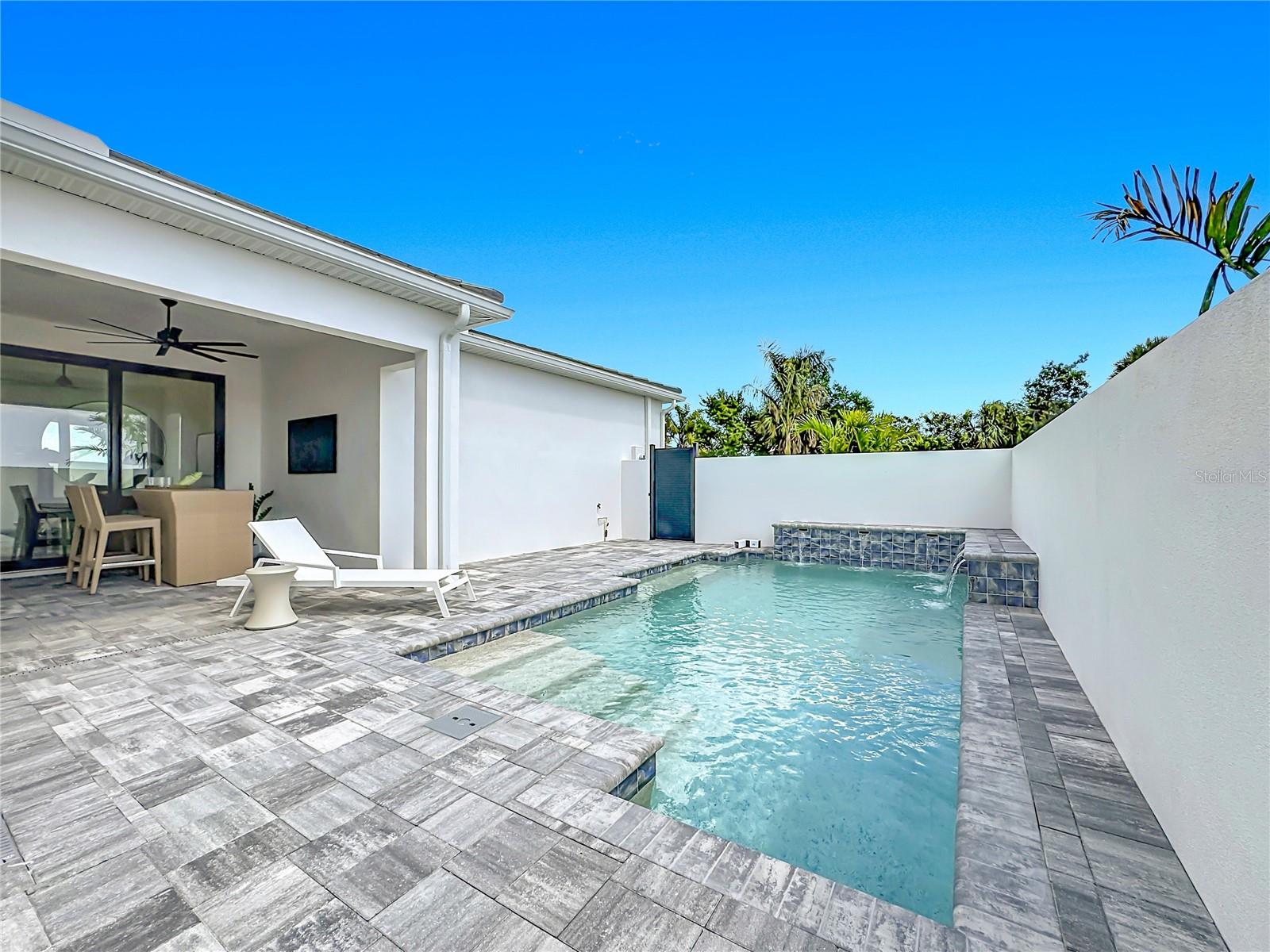 6105 WHITE MANGROVE LN, BRADENTON, FL, 34210