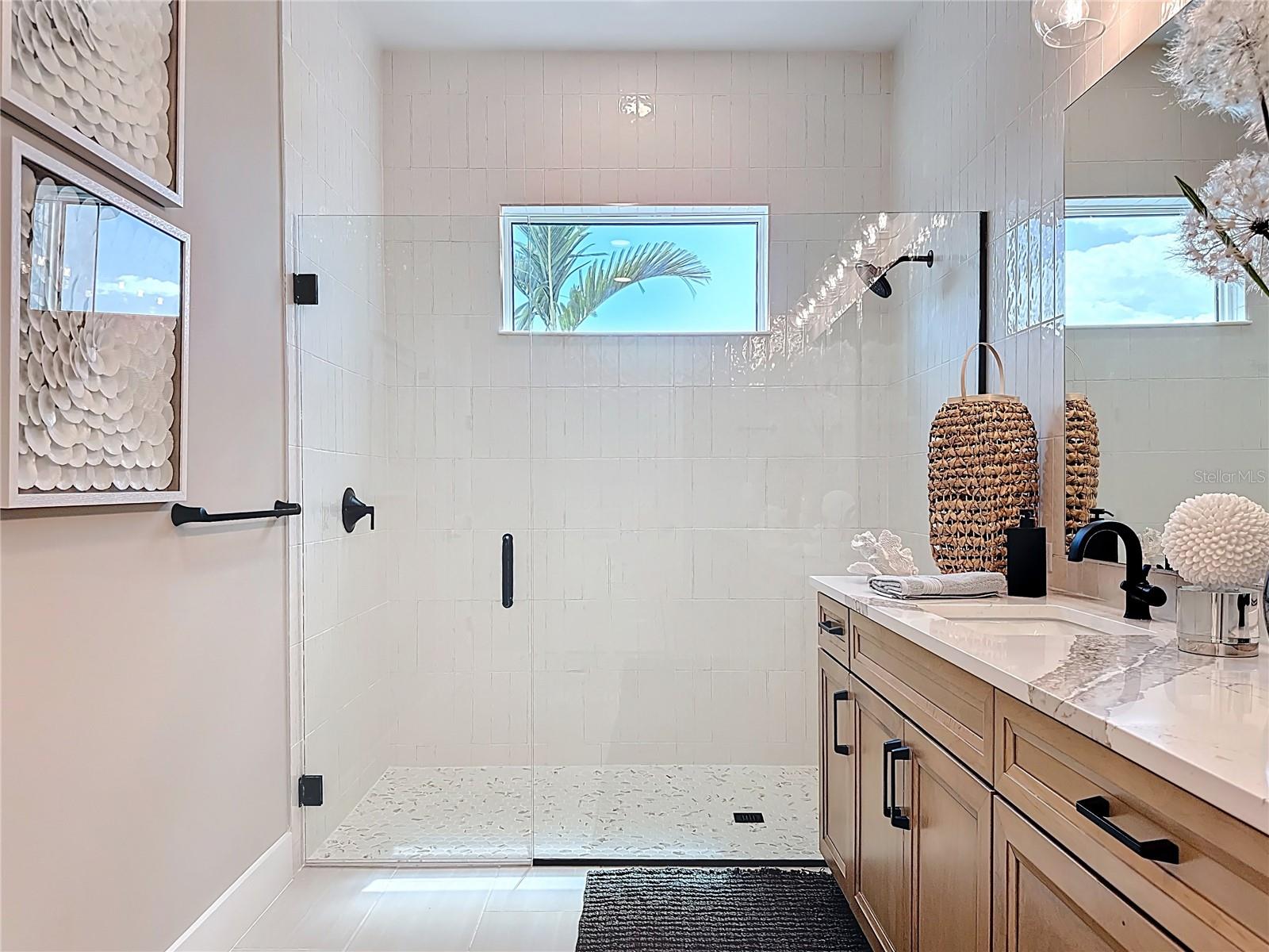 6105 WHITE MANGROVE LN, BRADENTON, FL, 34210