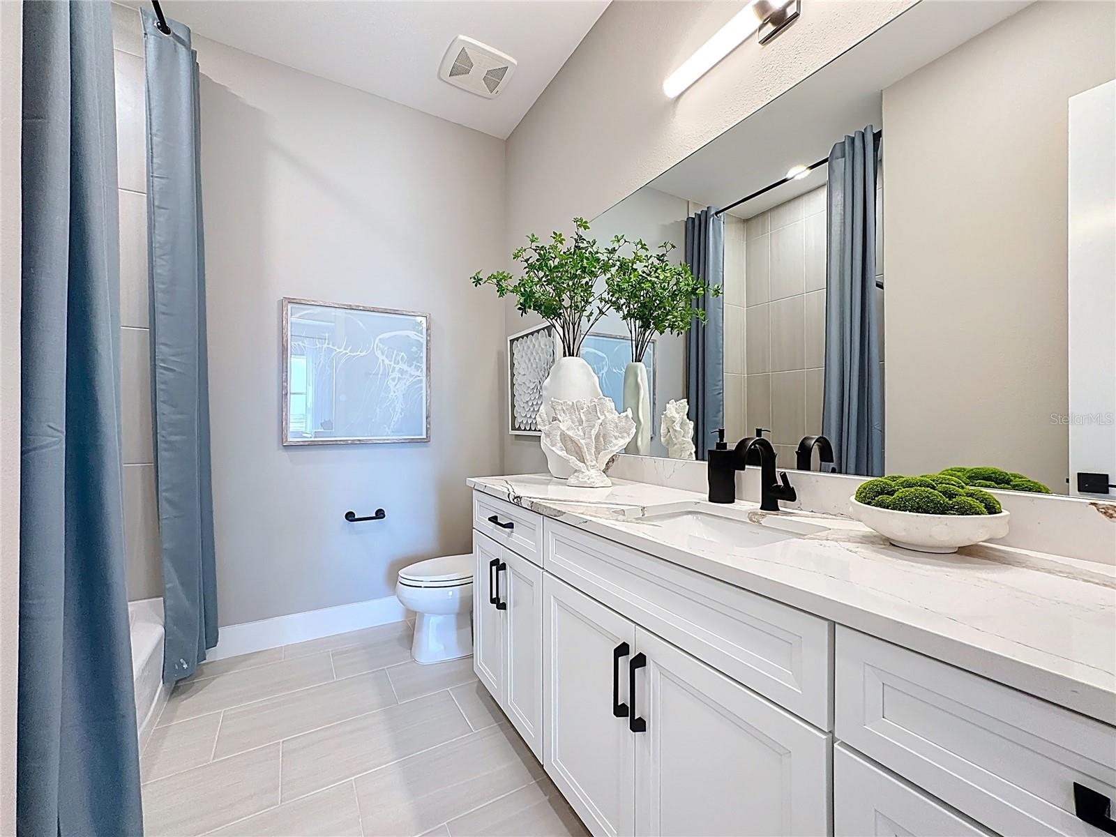 6105 WHITE MANGROVE LN, BRADENTON, FL, 34210