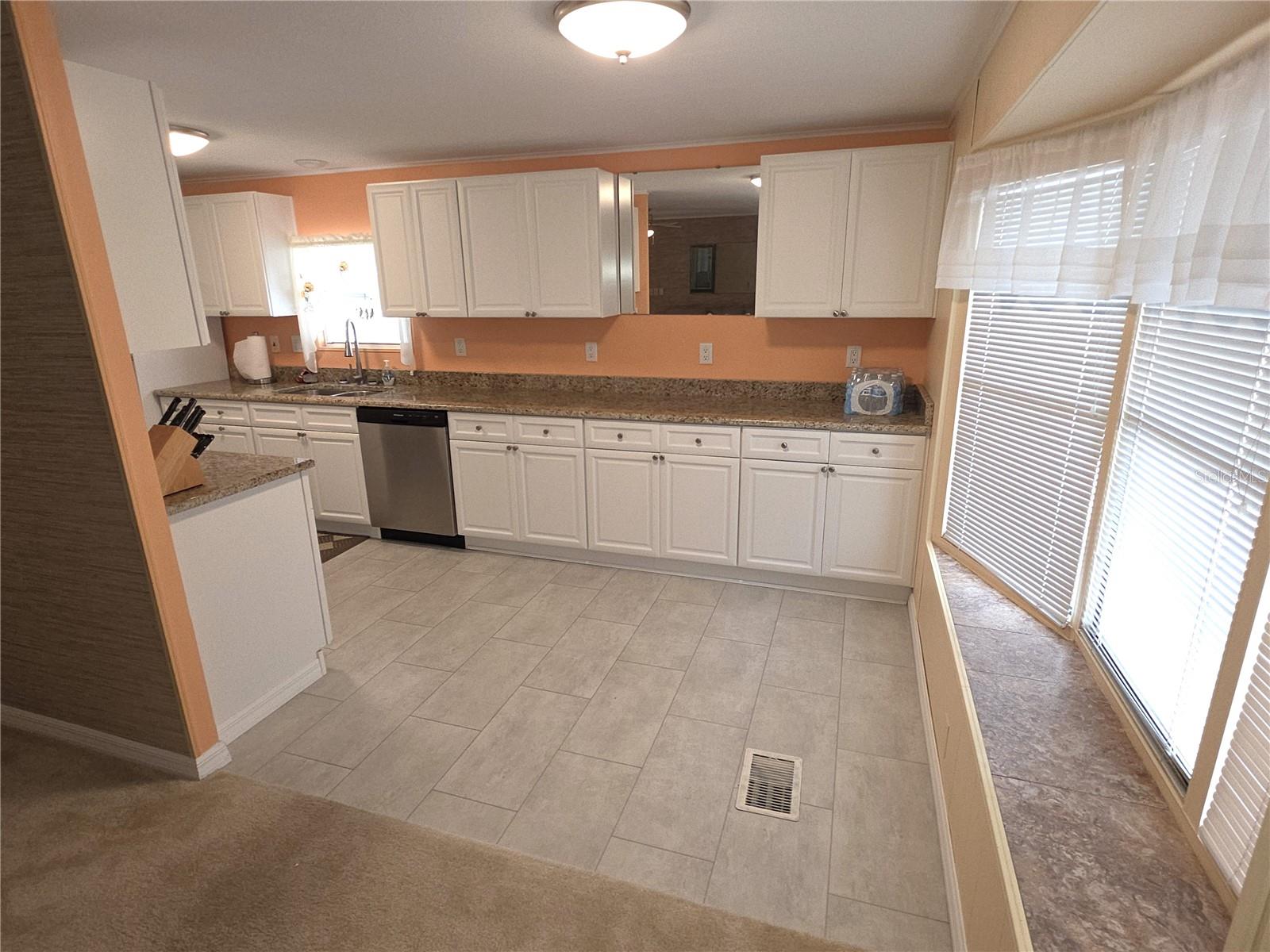 15682 BROOKRIDGE BLVD, BROOKSVILLE, FL, 34613