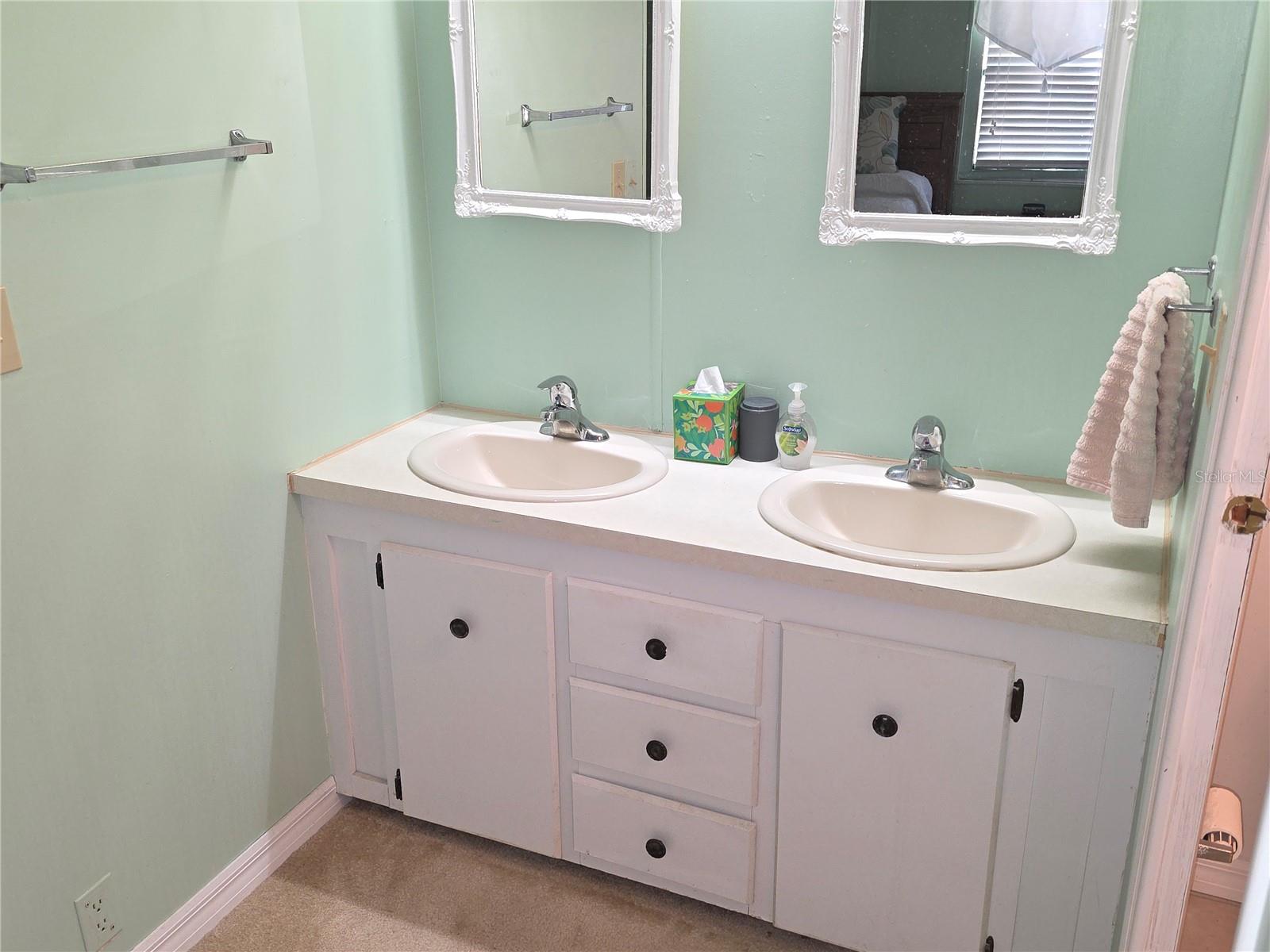 15682 BROOKRIDGE BLVD, BROOKSVILLE, FL, 34613