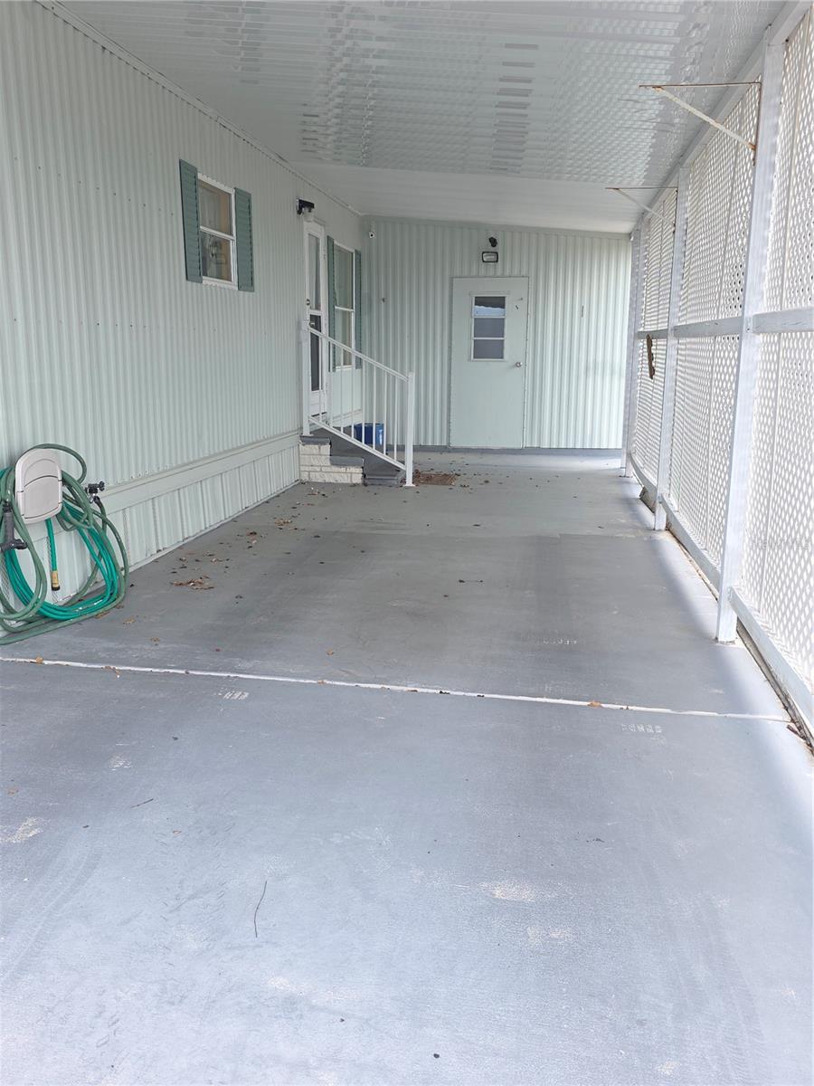 15682 BROOKRIDGE BLVD, BROOKSVILLE, FL, 34613