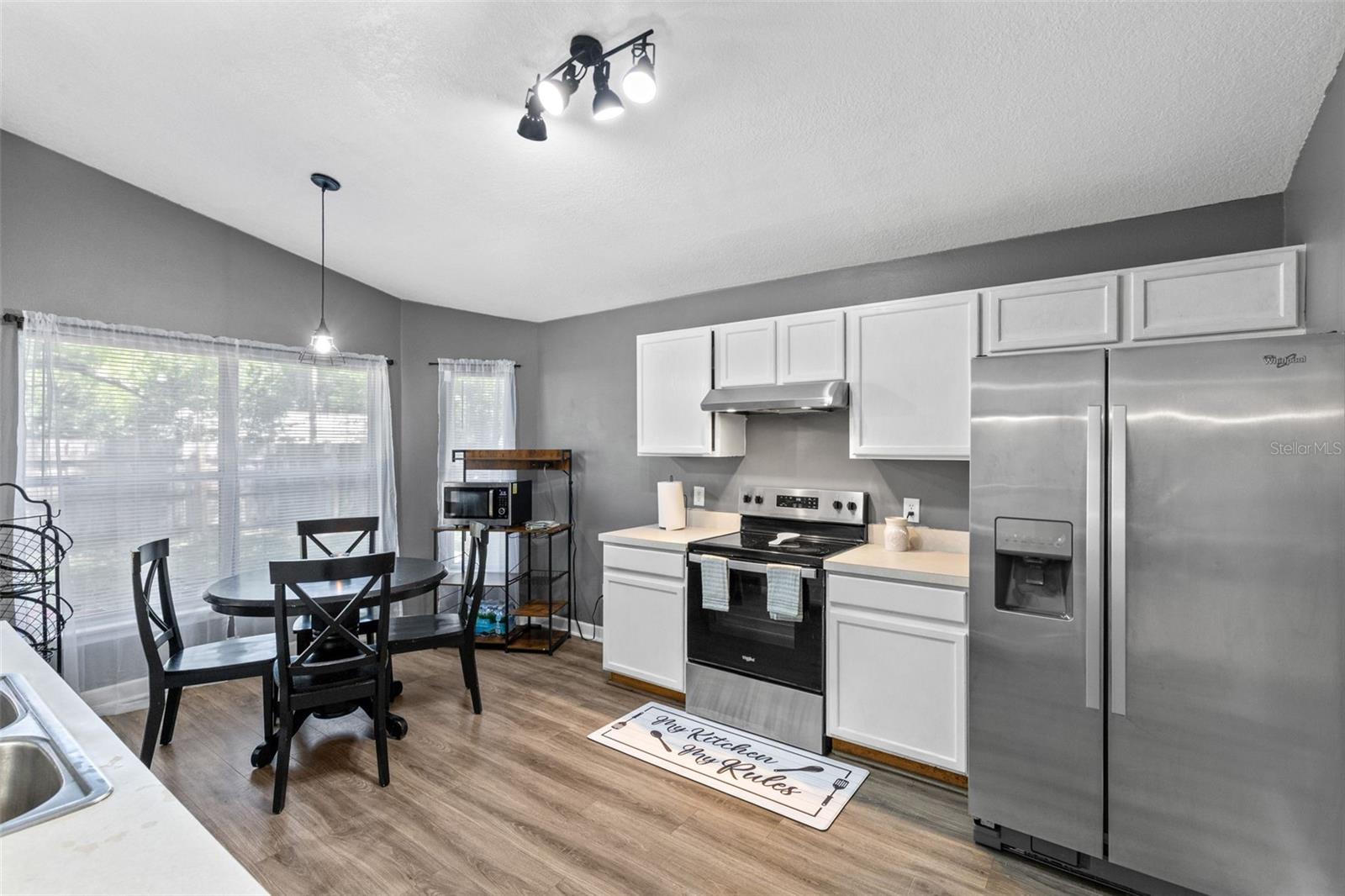 601 ARLINGTON CT, EUSTIS, FL, 32726