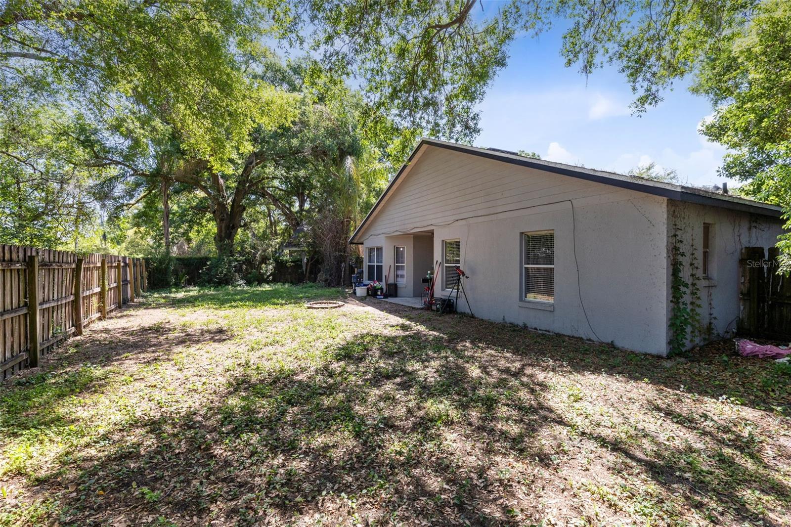 601 ARLINGTON CT, EUSTIS, FL, 32726