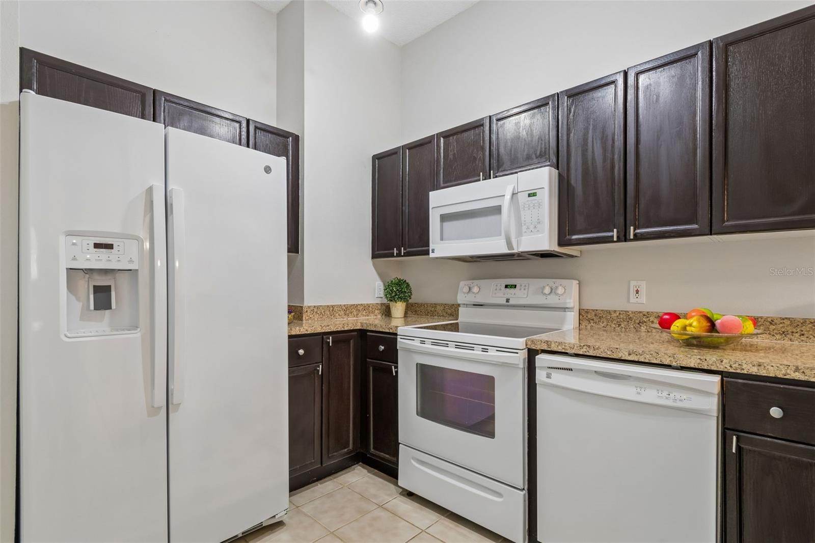 1050 STARKEY RD #207, LARGO, FL, 33771