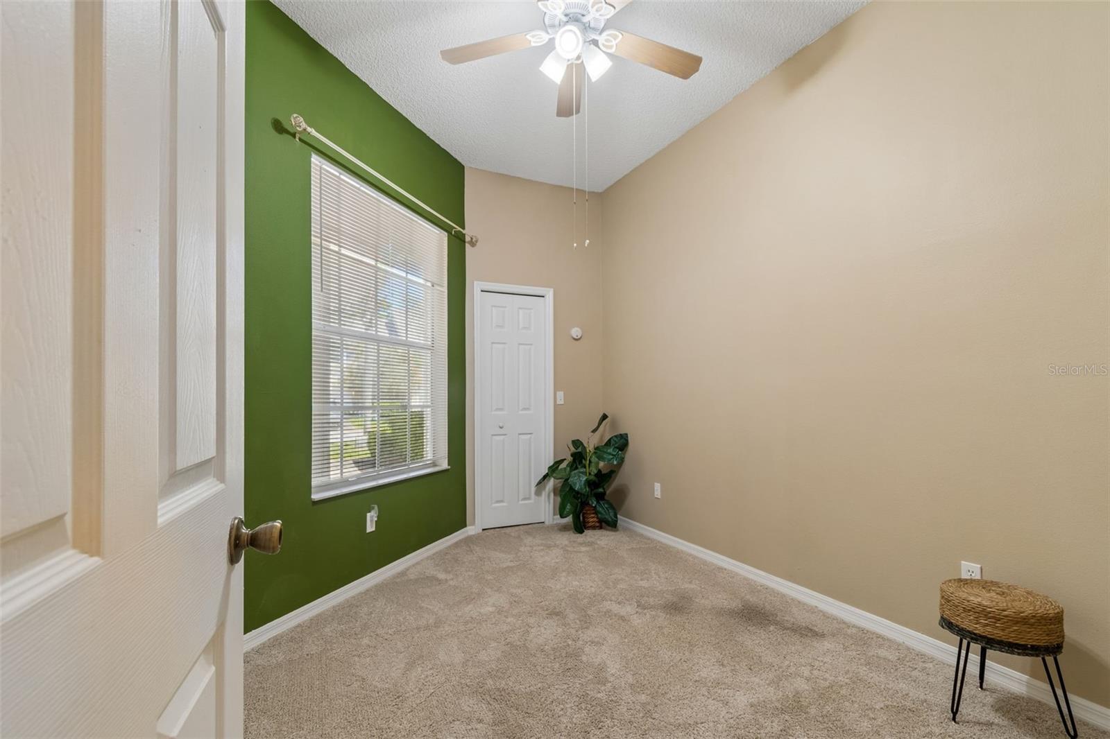 1050 STARKEY RD #207, LARGO, FL, 33771