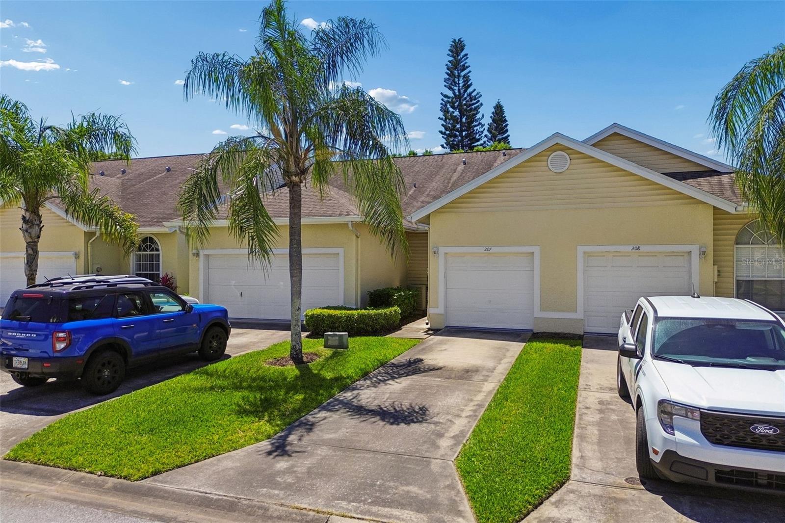 1050 STARKEY RD #207, LARGO, FL, 33771