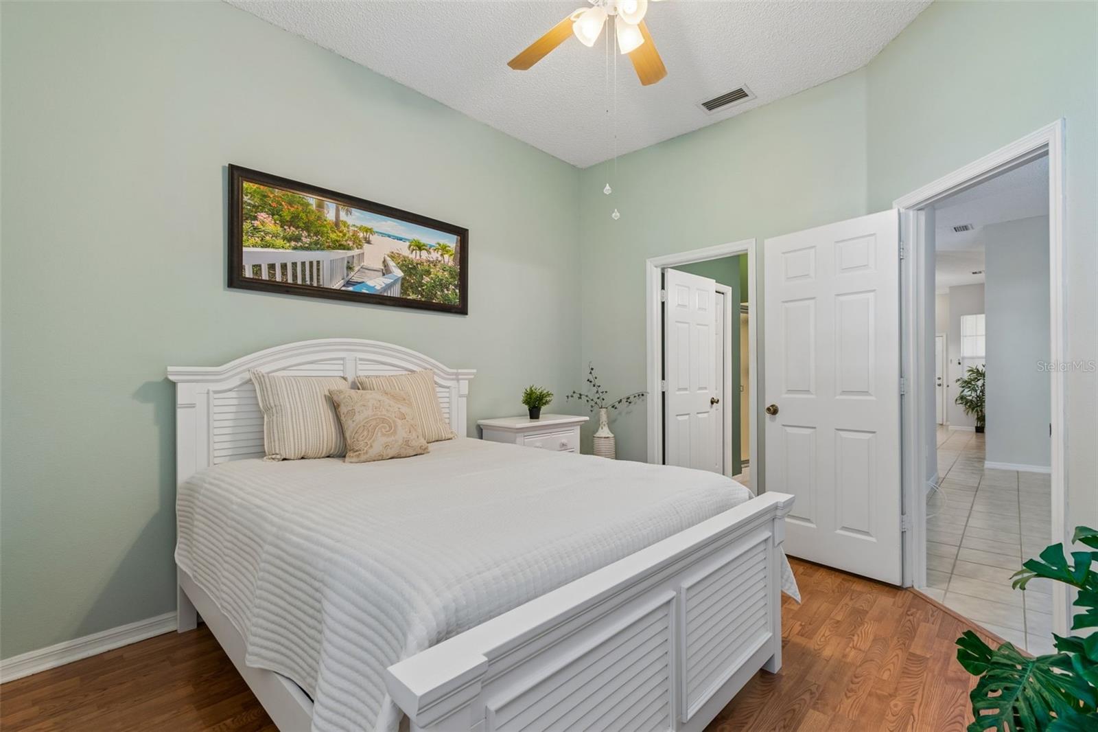 1050 STARKEY RD #207, LARGO, FL, 33771