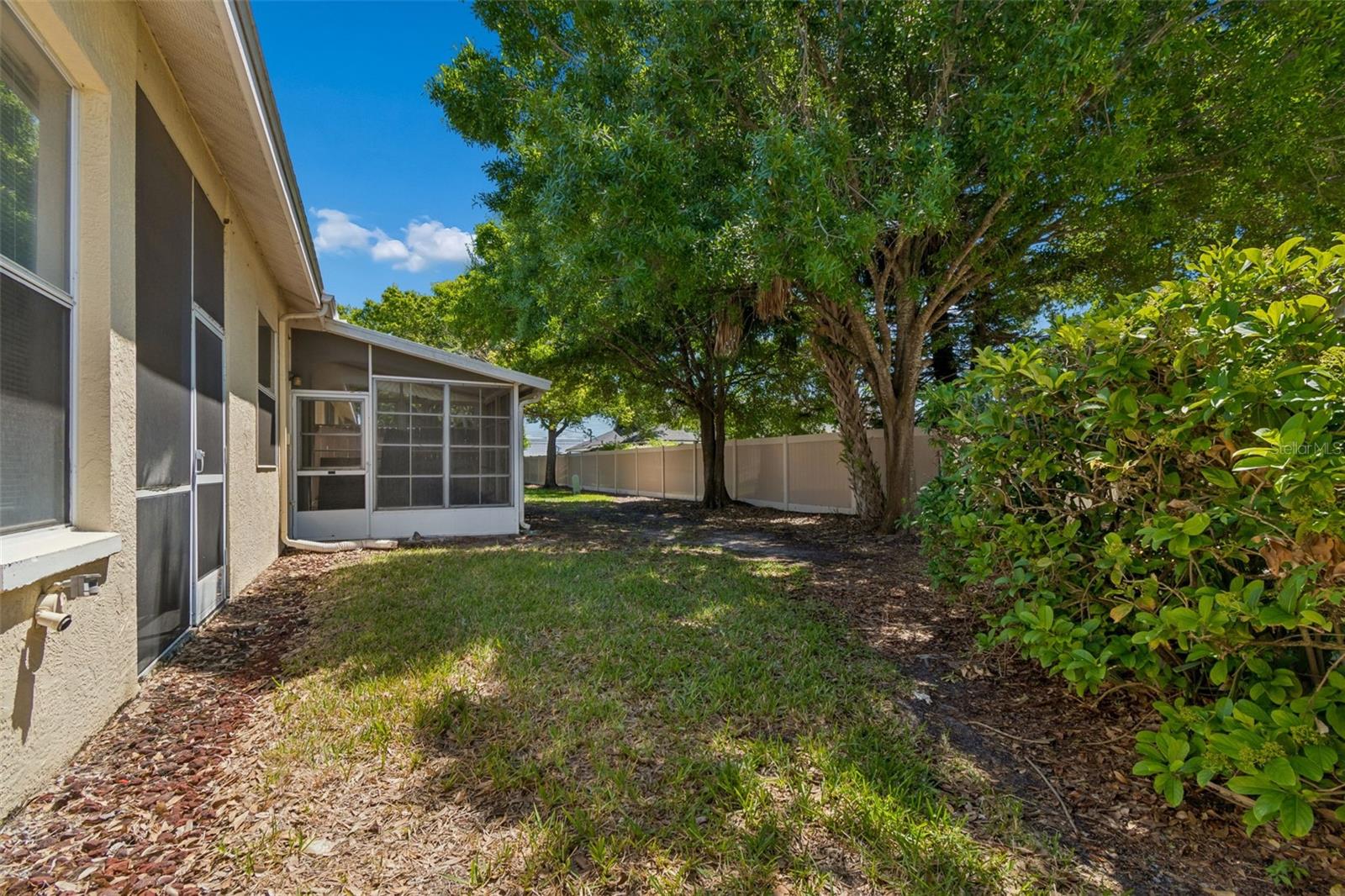 1050 STARKEY RD #207, LARGO, FL, 33771