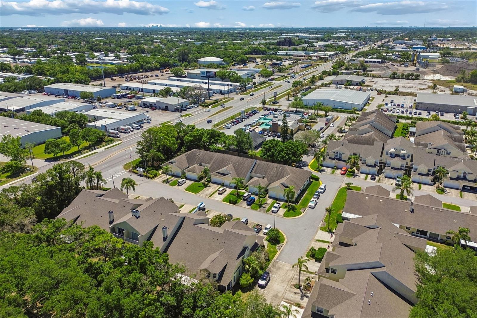 1050 STARKEY RD #207, LARGO, FL, 33771