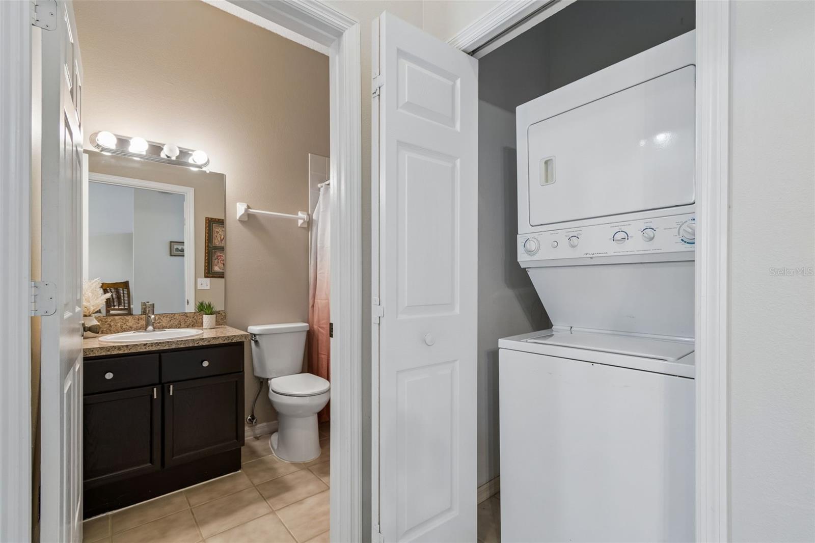 1050 STARKEY RD #207, LARGO, FL, 33771