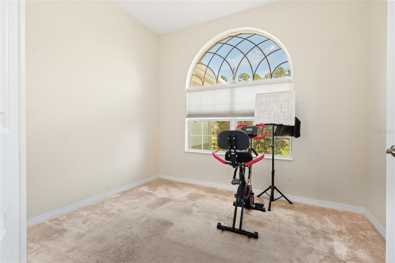 40 EDGEWATER DR, PALM COAST, FL, 32164