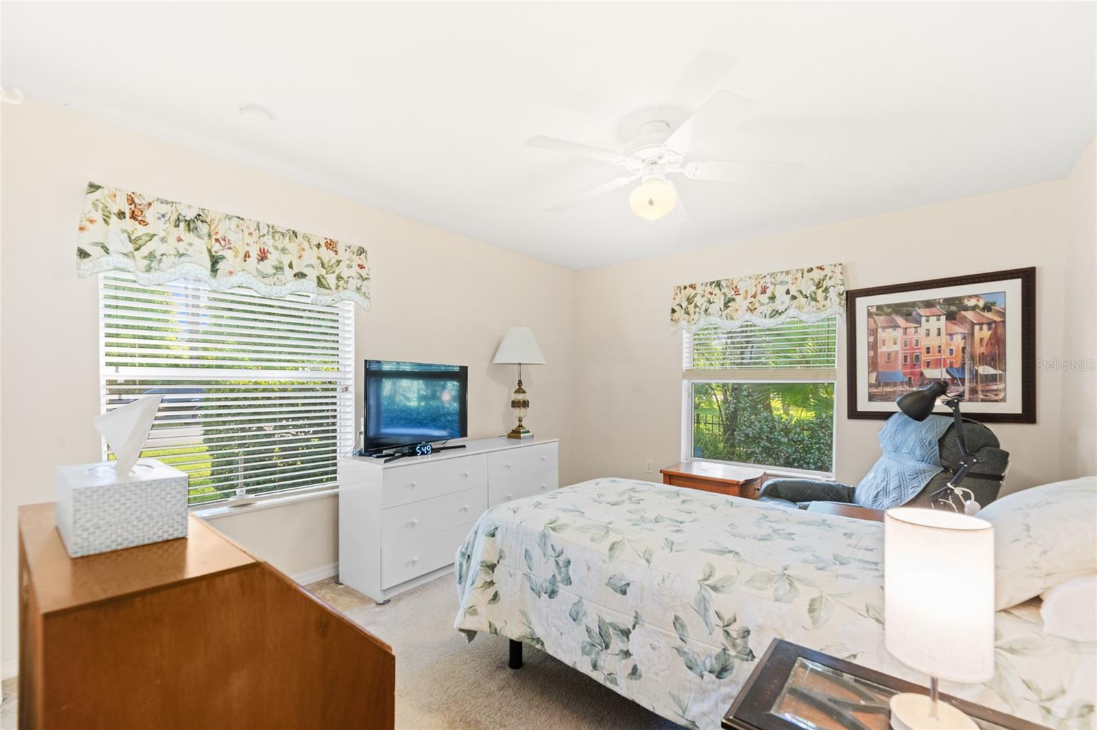 40 EDGEWATER DR, PALM COAST, FL, 32164