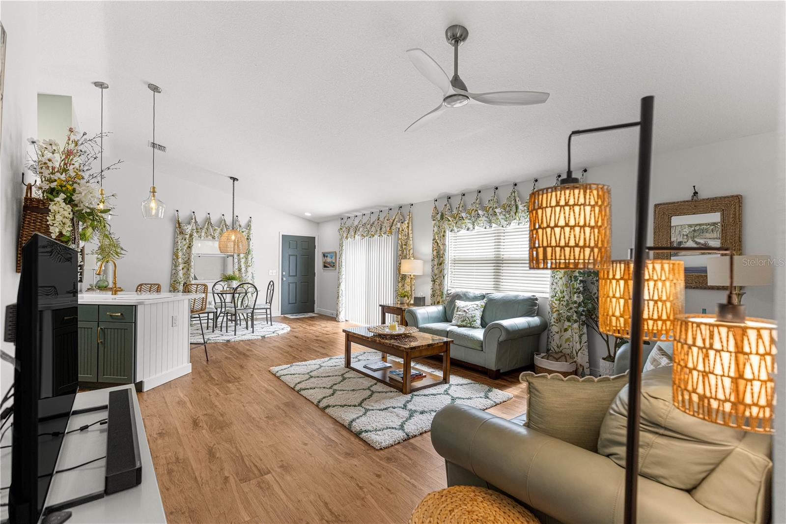 1004 DAVIT PL, THE VILLAGES, FL, 32162