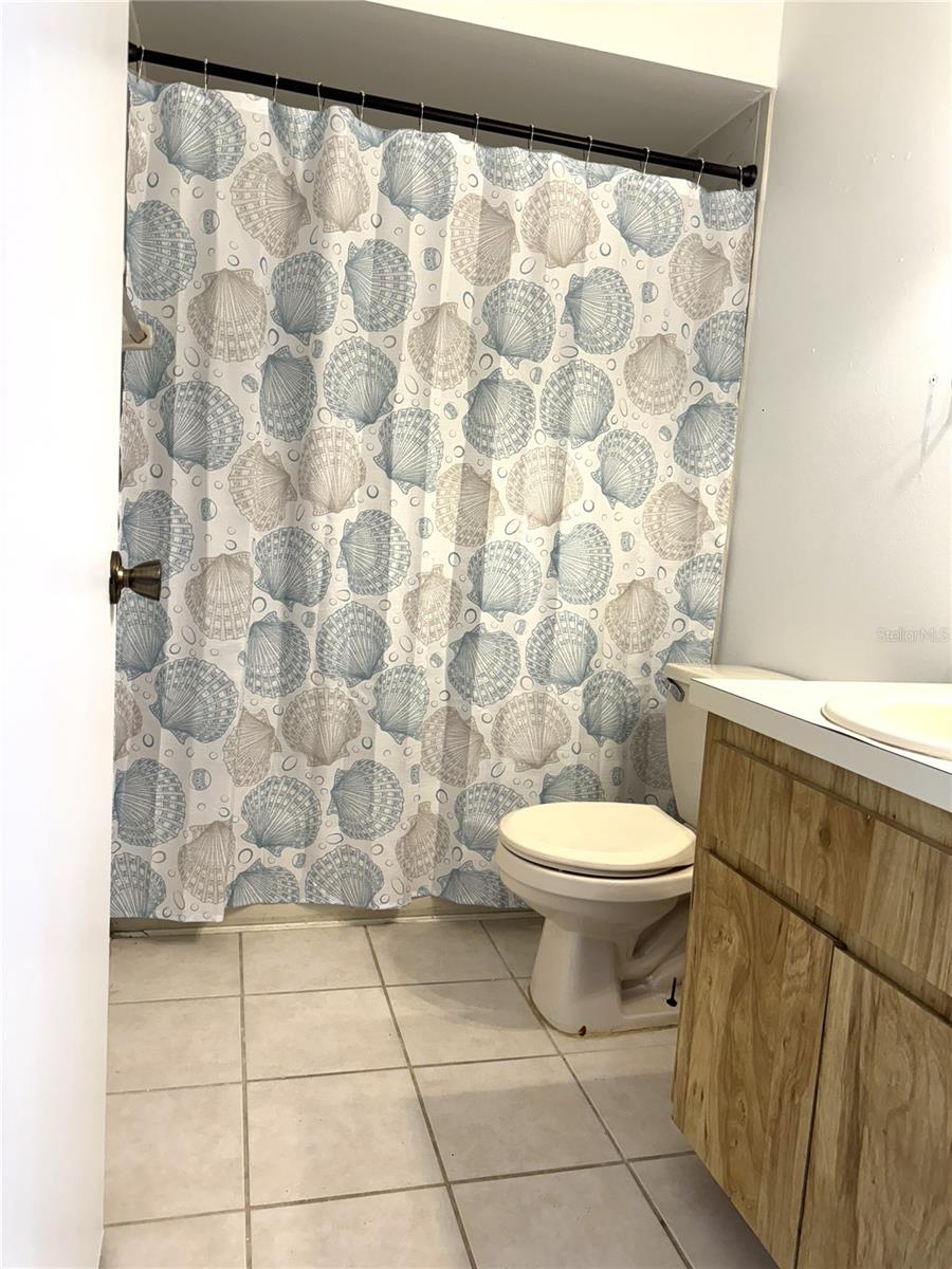 13608 S VILLAGE DR #8203, TAMPA, FL, 33618