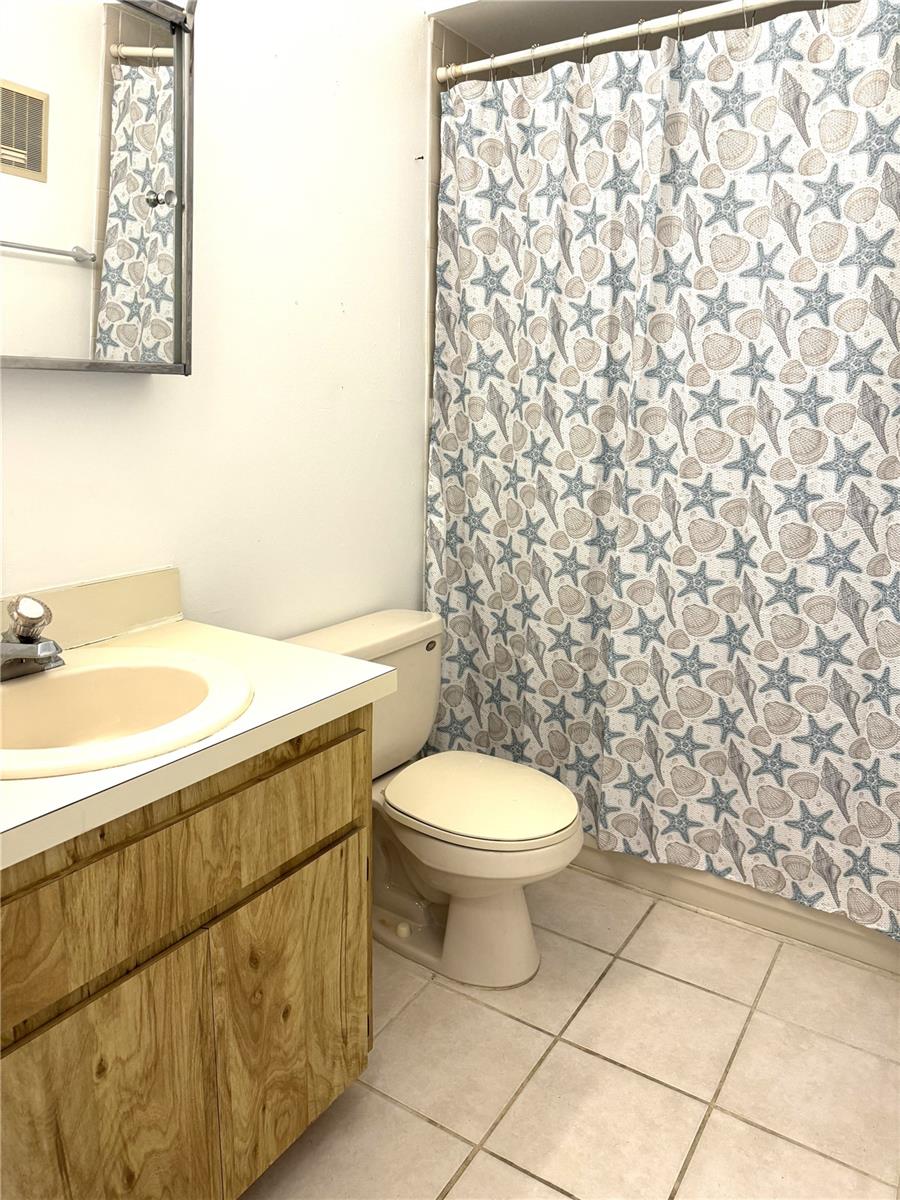 13608 S VILLAGE DR #8203, TAMPA, FL, 33618