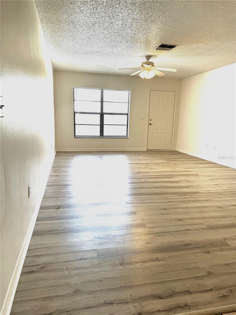 13608 S VILLAGE DR #8203, TAMPA, FL, 33618