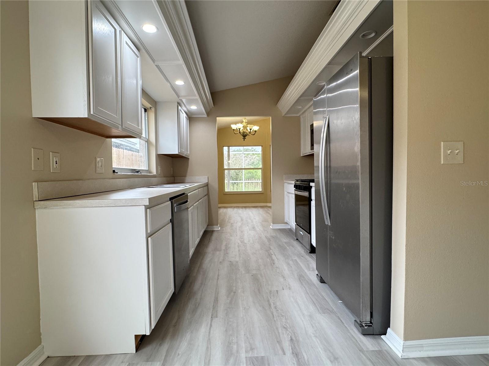 27618 SKY LAKE CIR, WESLEY CHAPEL, FL, 33544