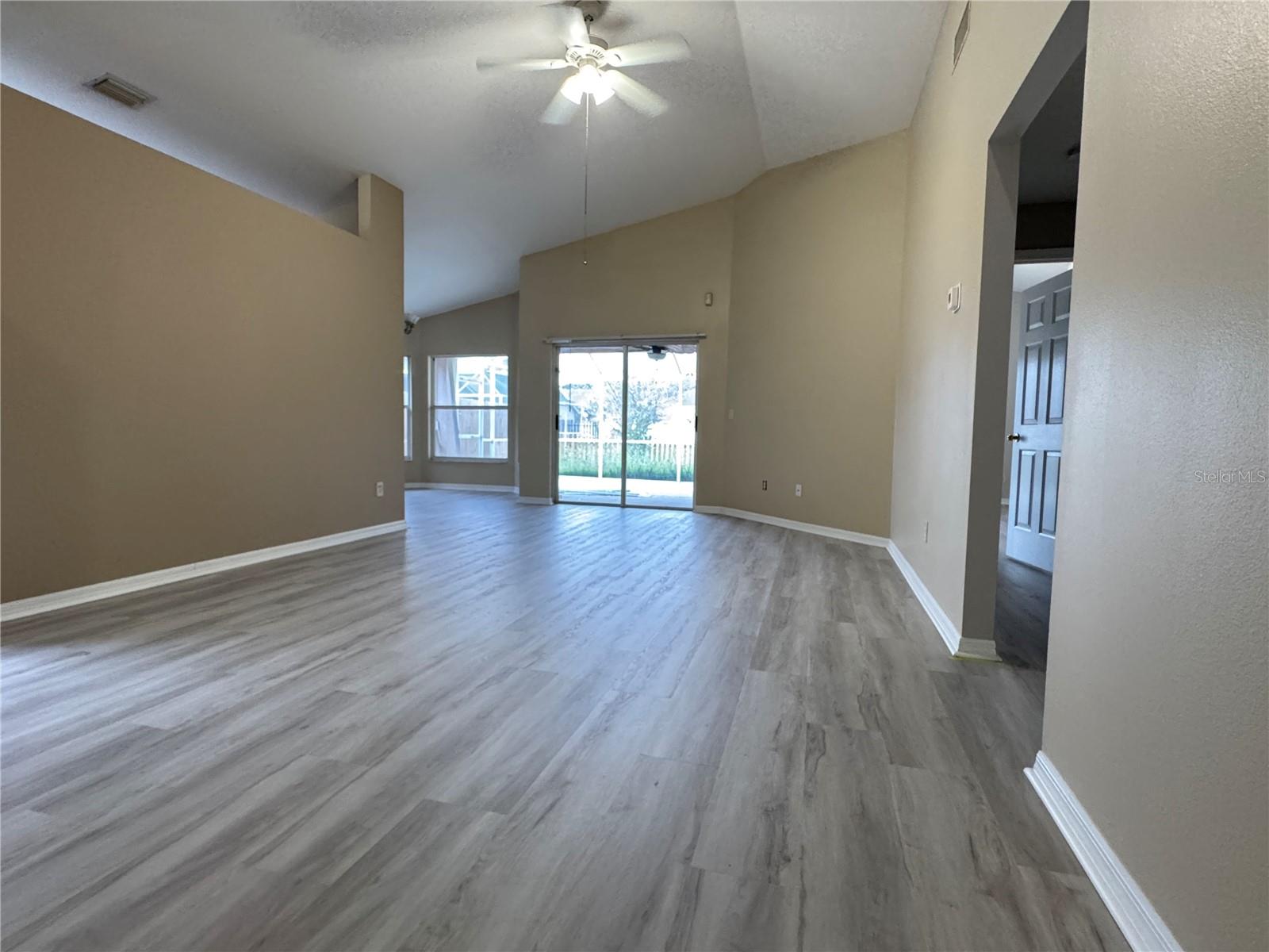 27618 SKY LAKE CIR, WESLEY CHAPEL, FL, 33544