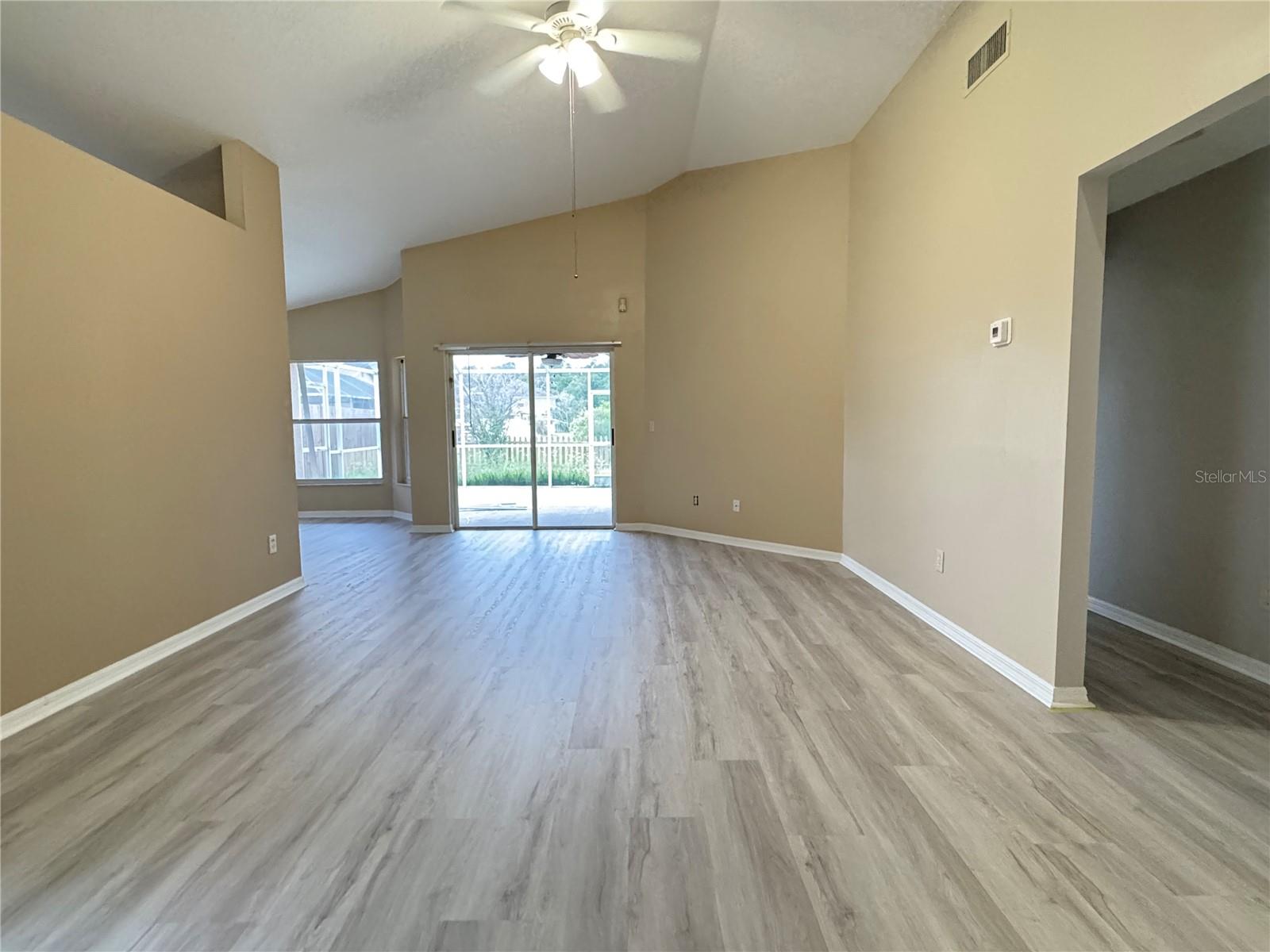 27618 SKY LAKE CIR, WESLEY CHAPEL, FL, 33544