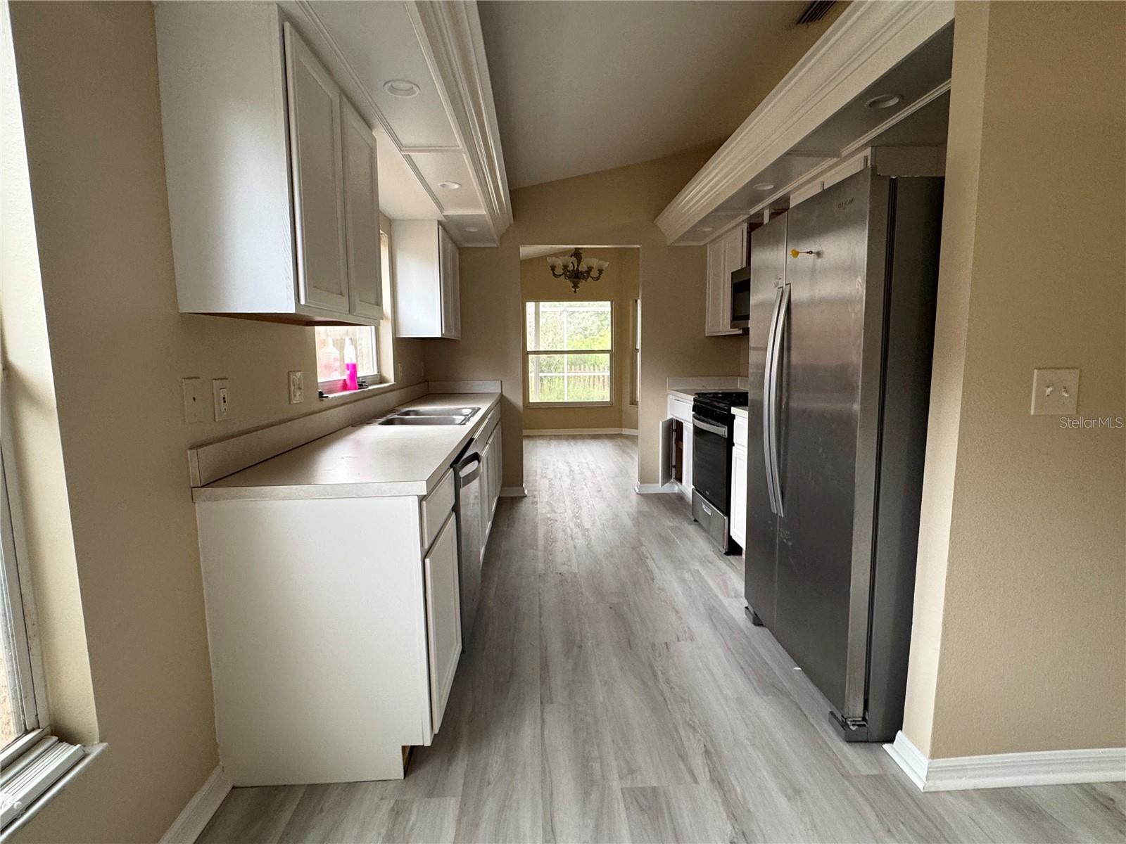 27618 SKY LAKE CIR, WESLEY CHAPEL, FL, 33544