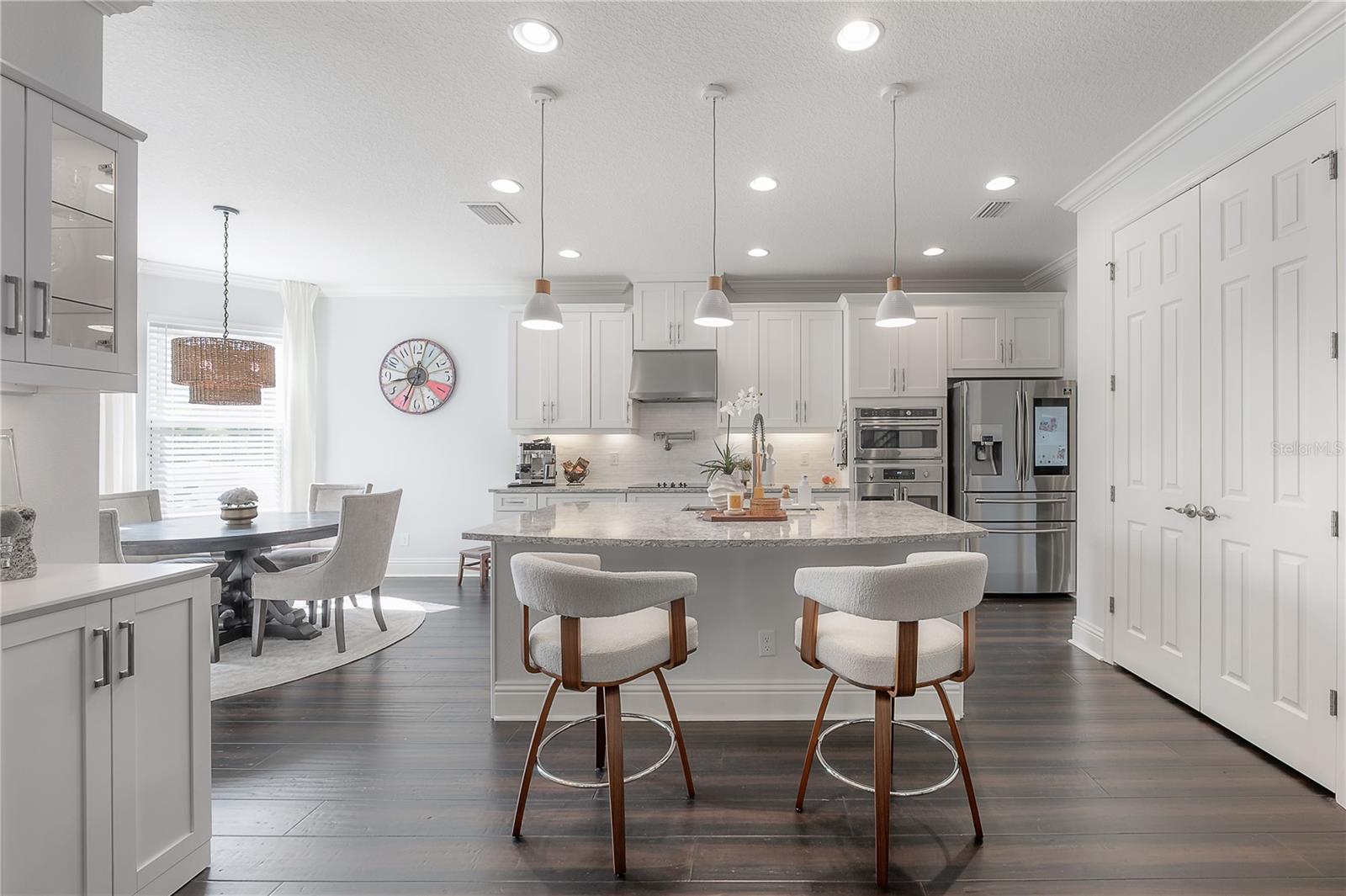 Kitchen Island Seating