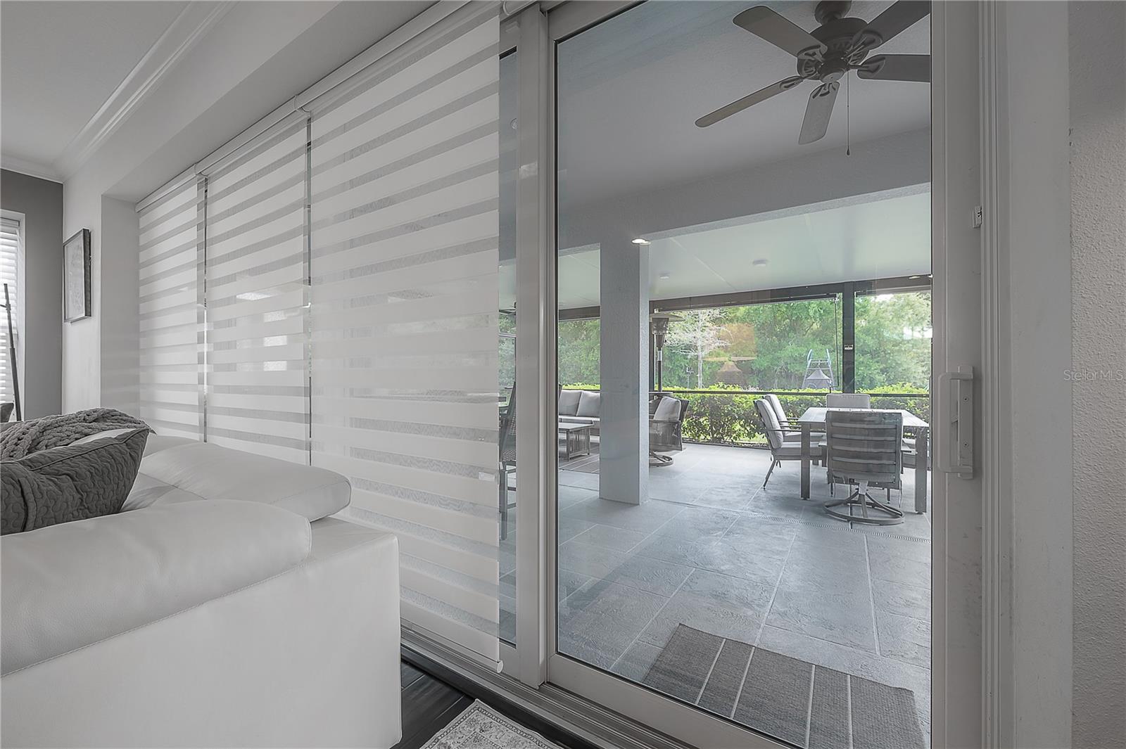 20' Pocket Slider Custom Shades